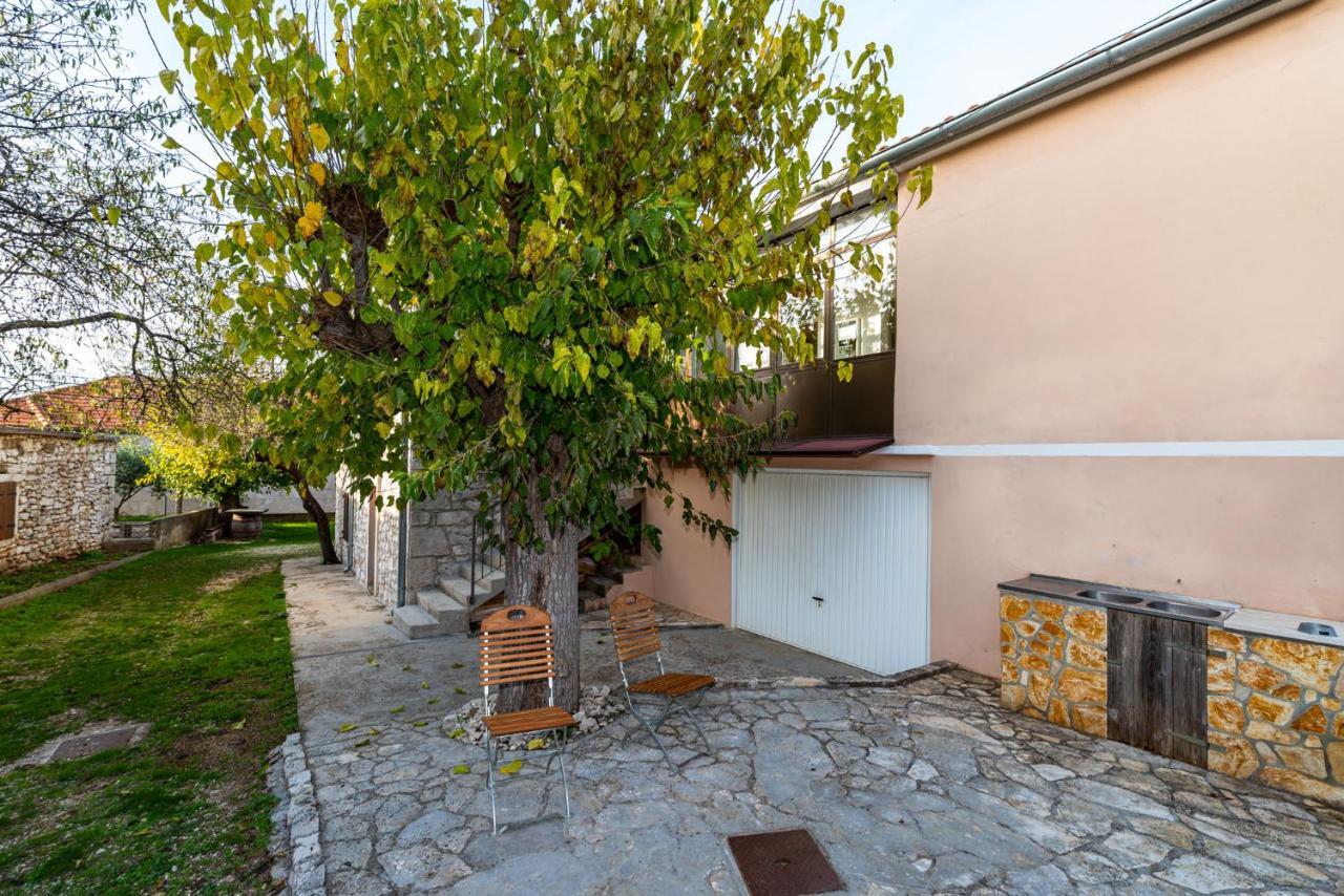 Ferienhaus Kuca Marija - Traditionelles Steinhaus Bei Zadar Debeljak Eksteriør billede